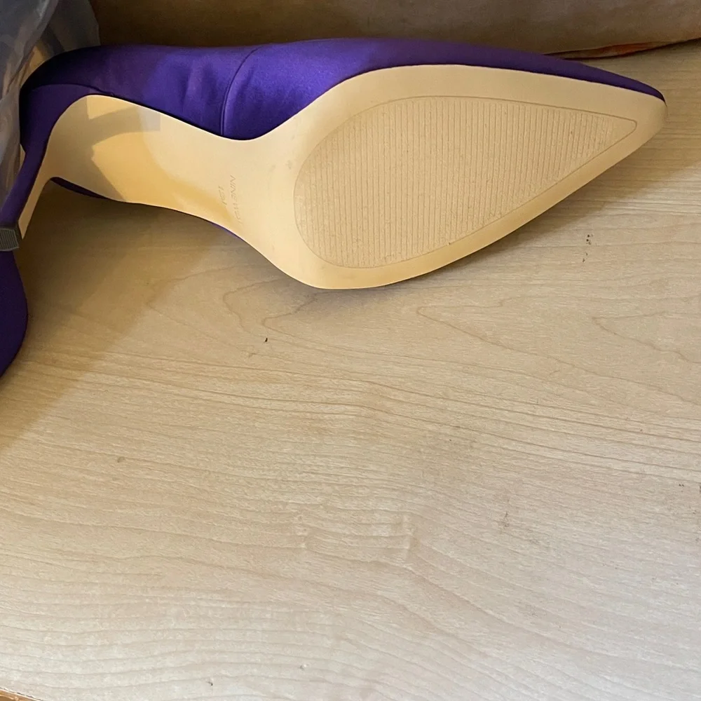 Nine West Satin pumps,Purple,New - Picture 3 of 4